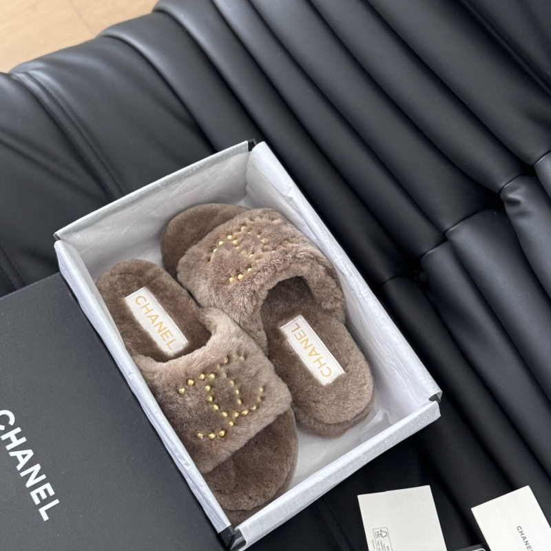 Ch*el slippers